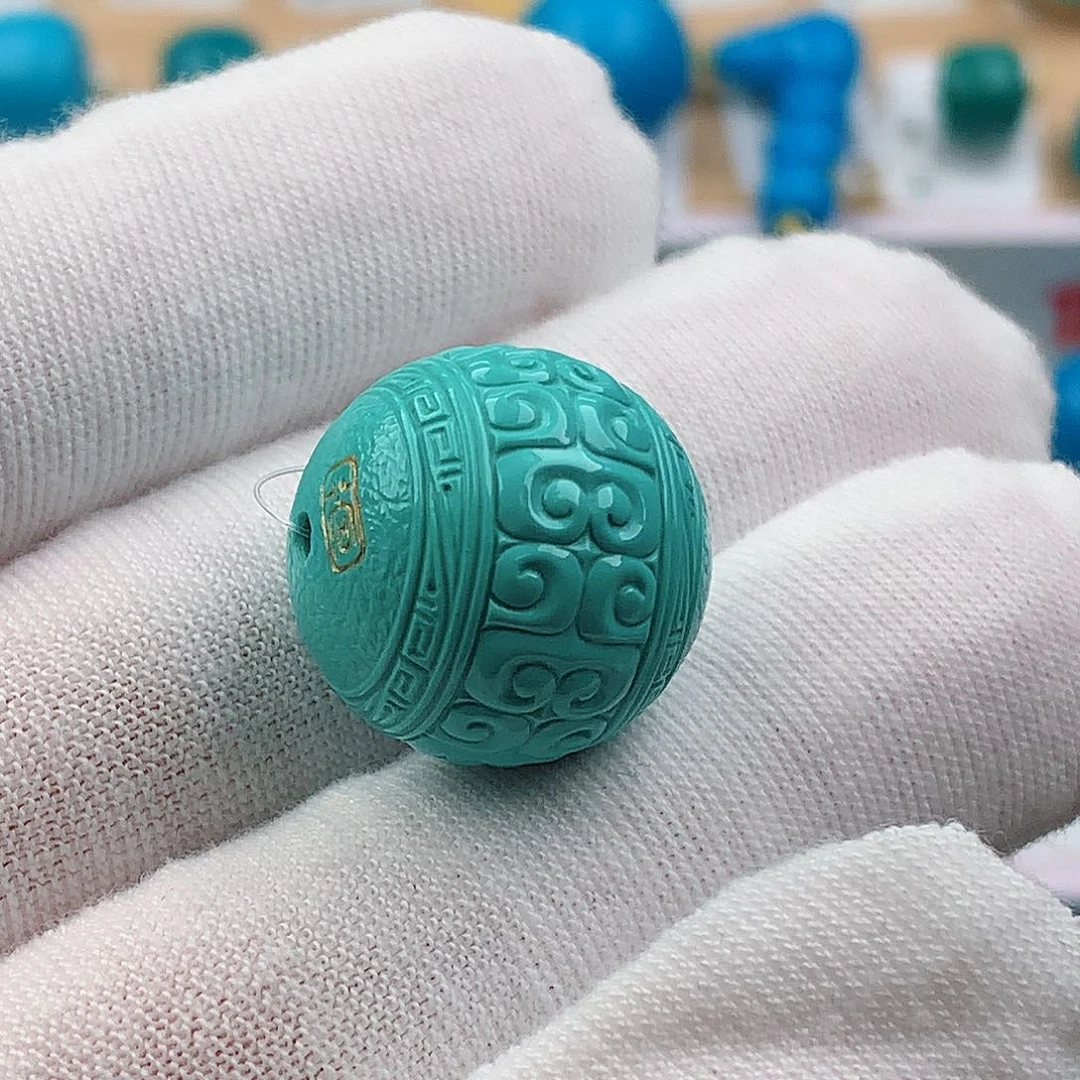 绿松石未镶嵌珠宝奇石17.7