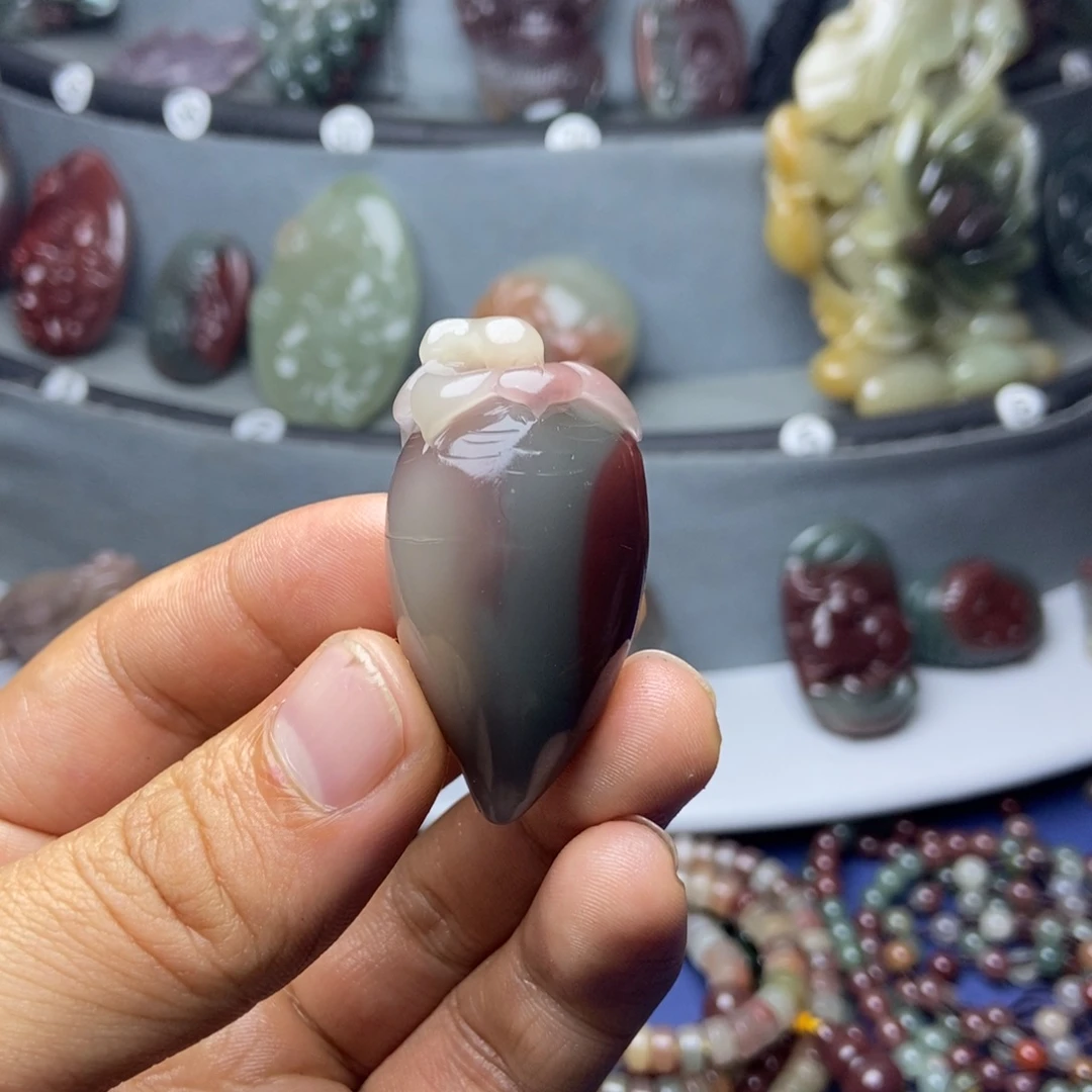 玛瑙/玉髓未镶嵌颈饰