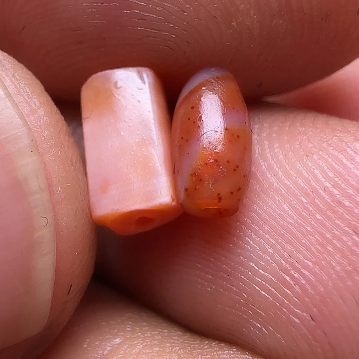 R***s玛瑙/玉髓未镶嵌颈饰