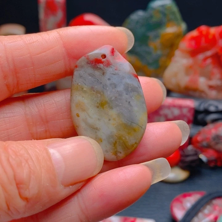 鸡血石鸡血石挂件