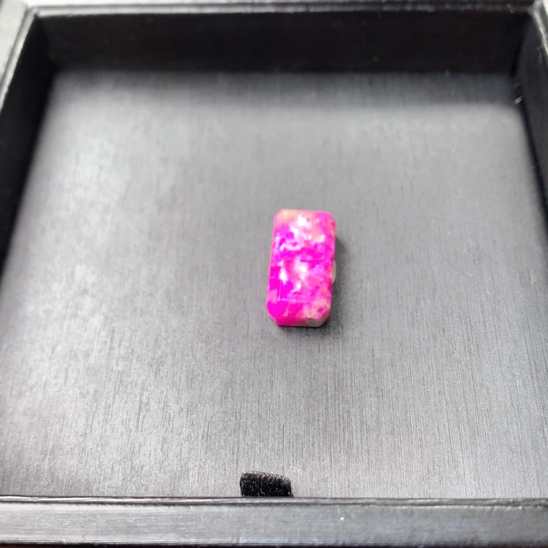 苏纪石（舒俱来）未镶嵌裸石
