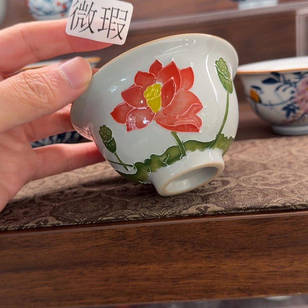 釉下手绘茶具微瑕