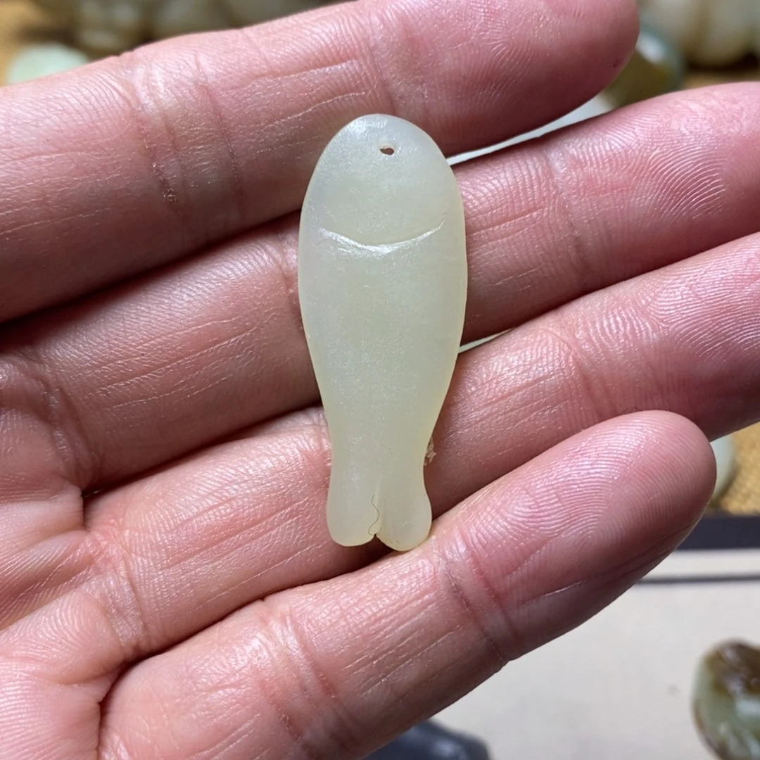 和田玉未镶嵌吊坠(不含链)