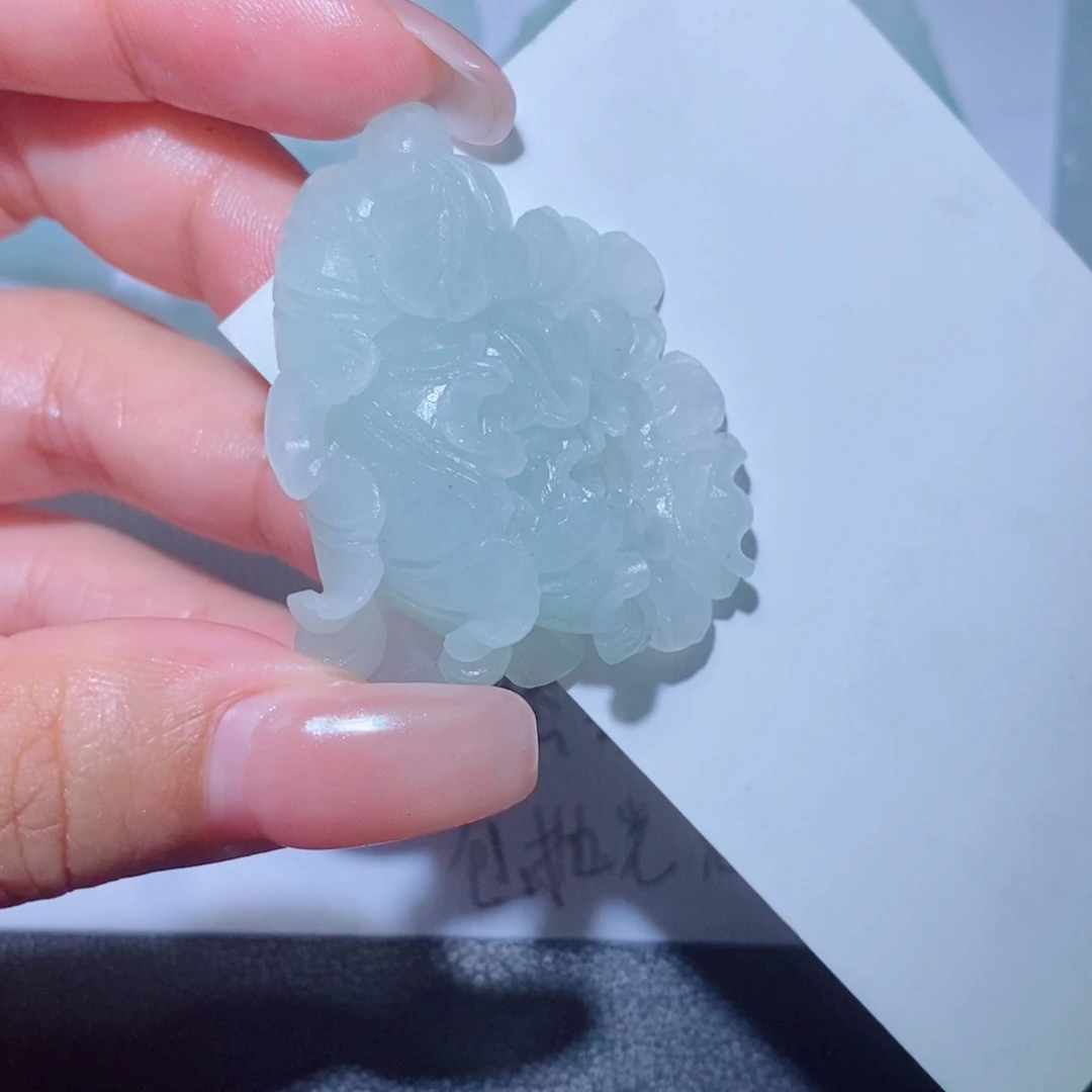 未镶嵌吊坠定制翡翠