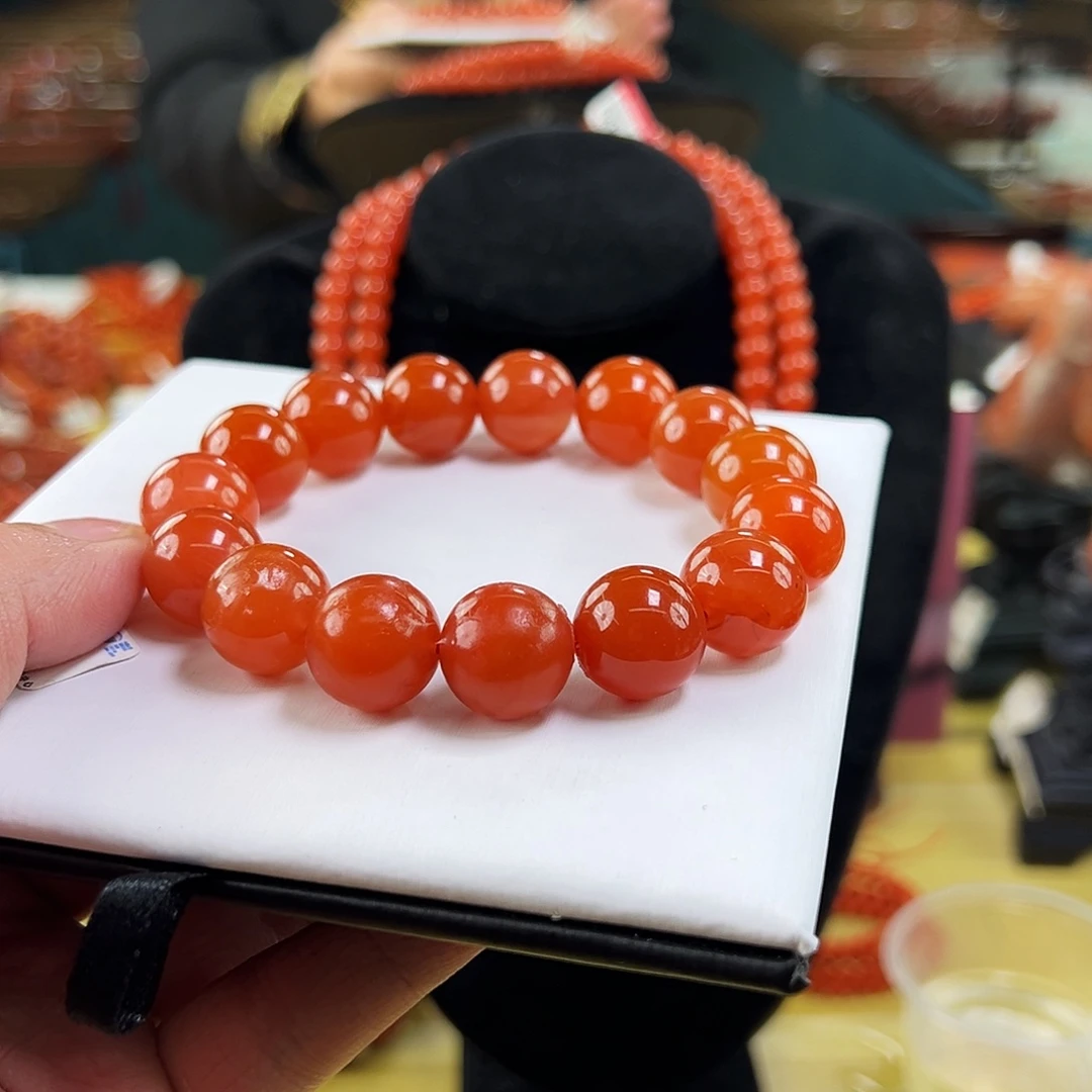 南红玛瑙未镶嵌买15+保山南红滴水洞