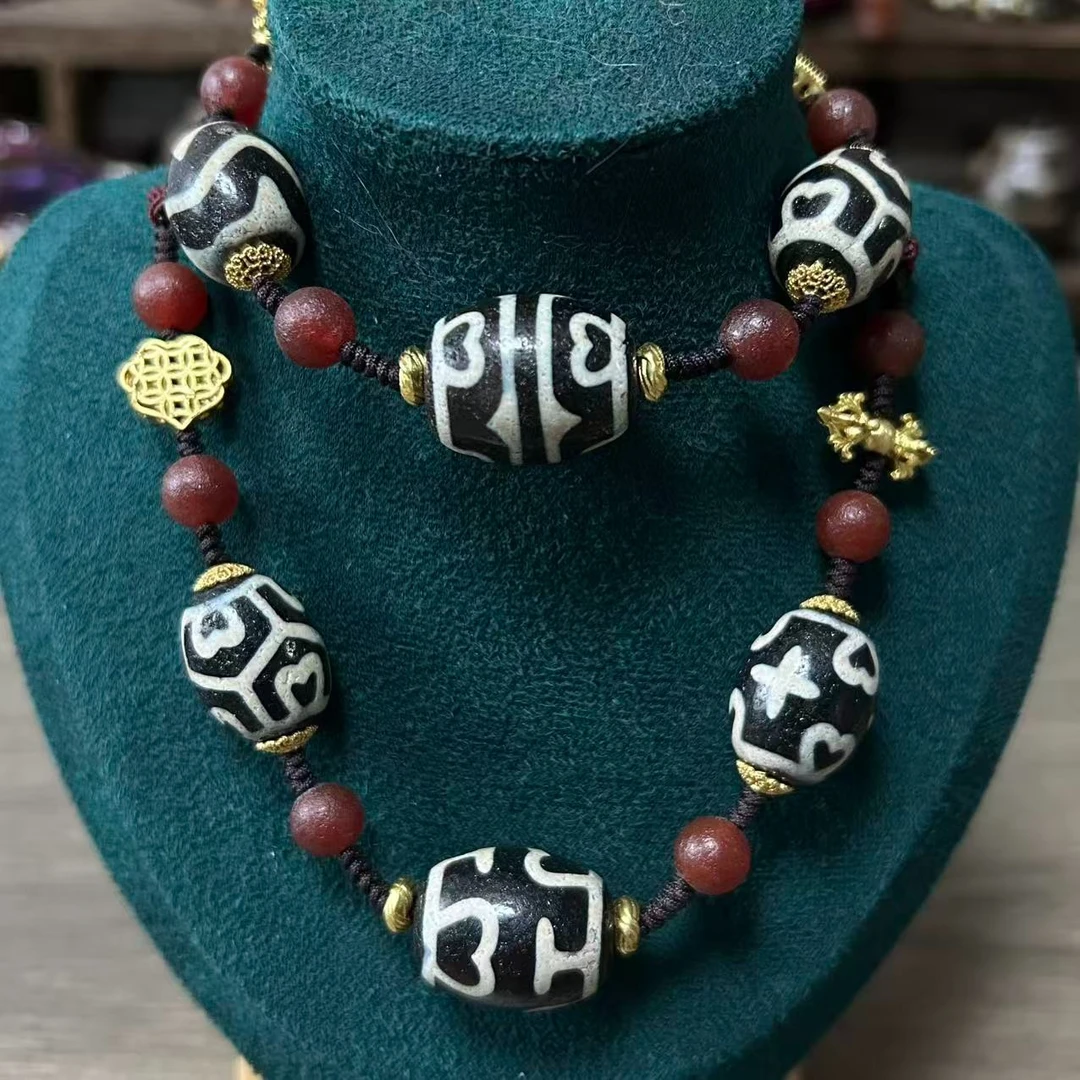 精品藏式达洛天珠阵项链