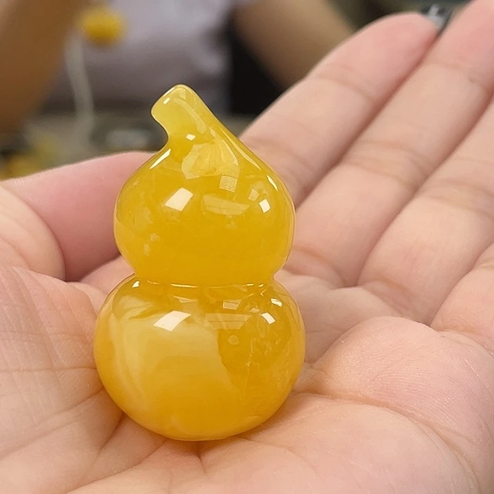 琥珀未镶嵌裸石h62