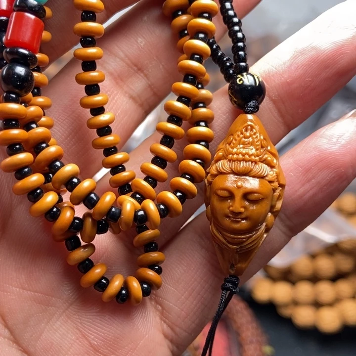 猴头核桃吊坠文玩手串