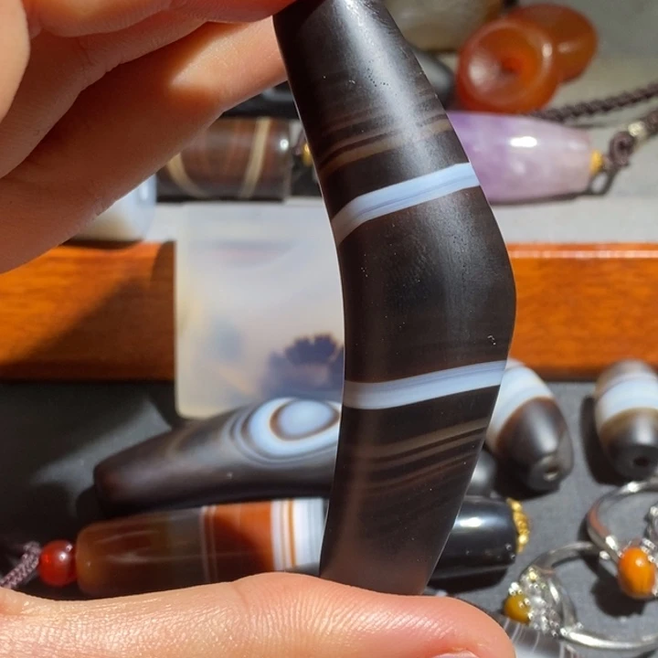 玛瑙/玉髓未镶嵌颈饰