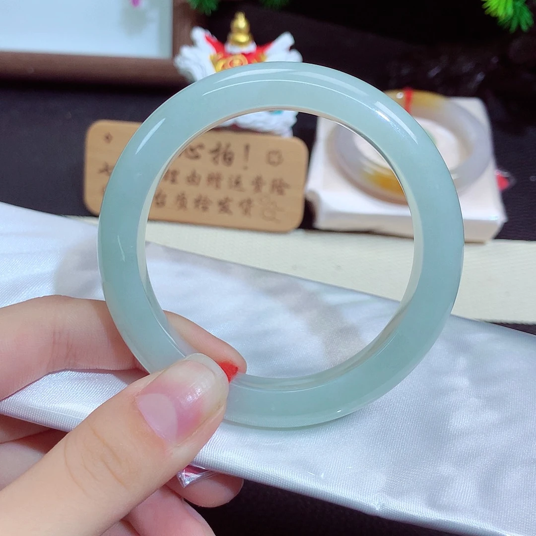 翡翠未镶嵌手镯1254