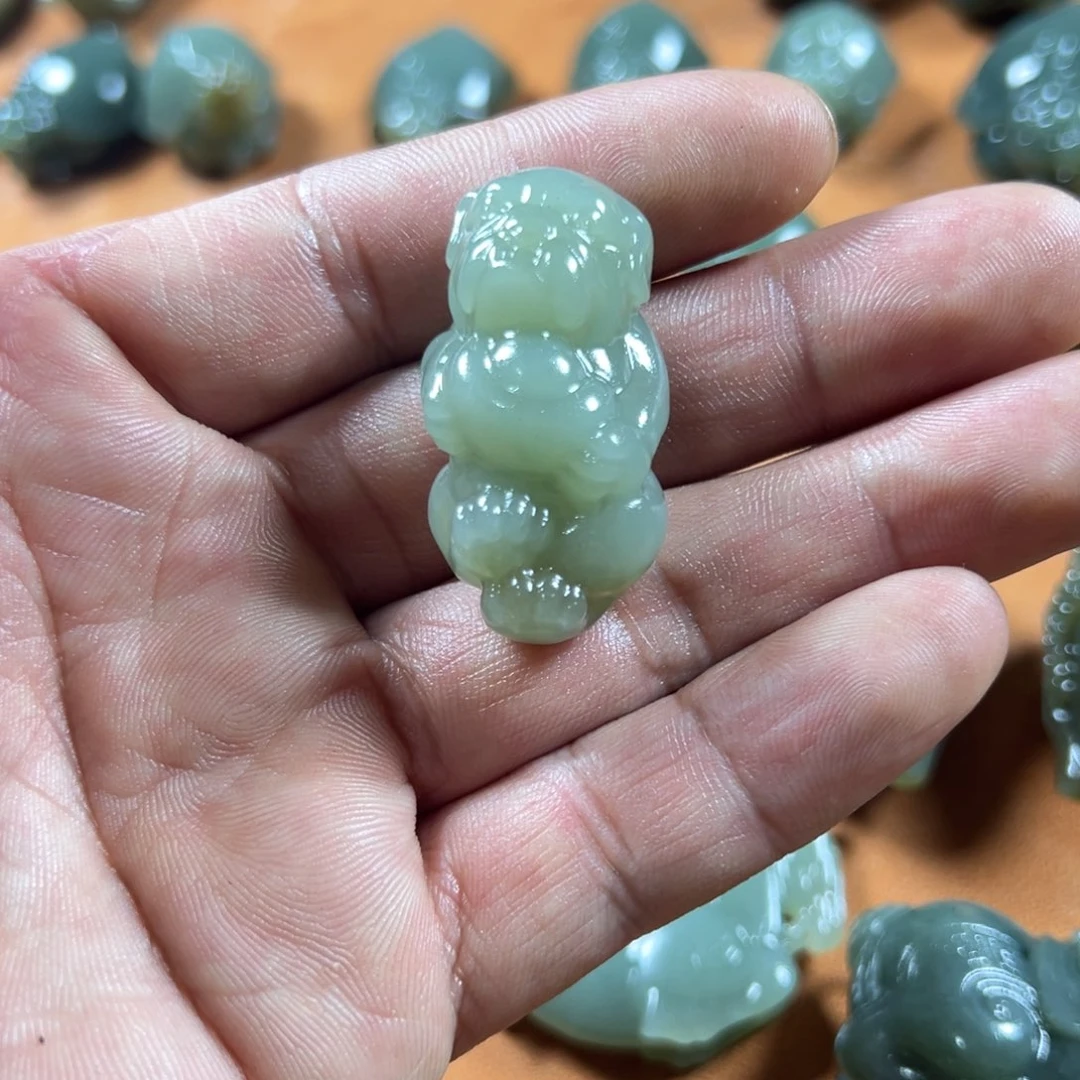 和田玉（糖玉）未镶嵌颈饰