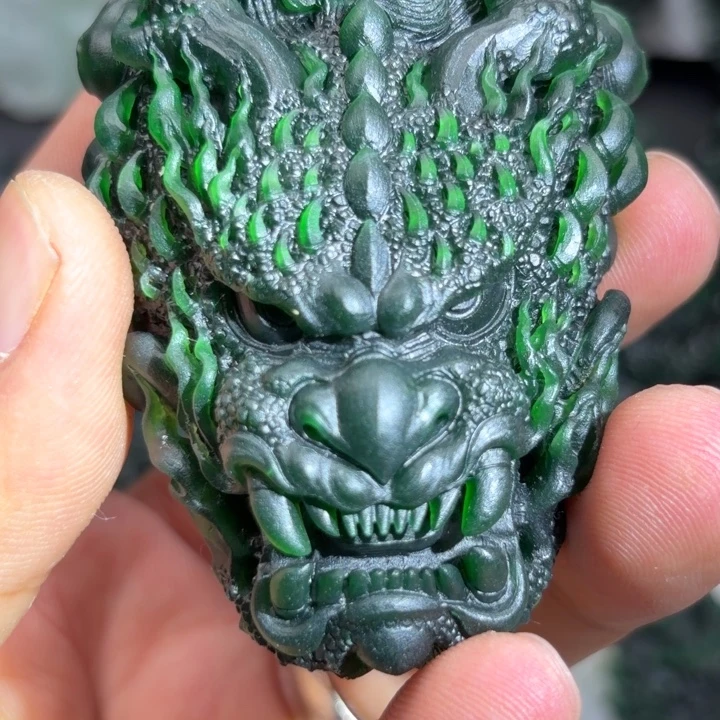 定制翡翠未镶嵌天然翡翠A货龙头