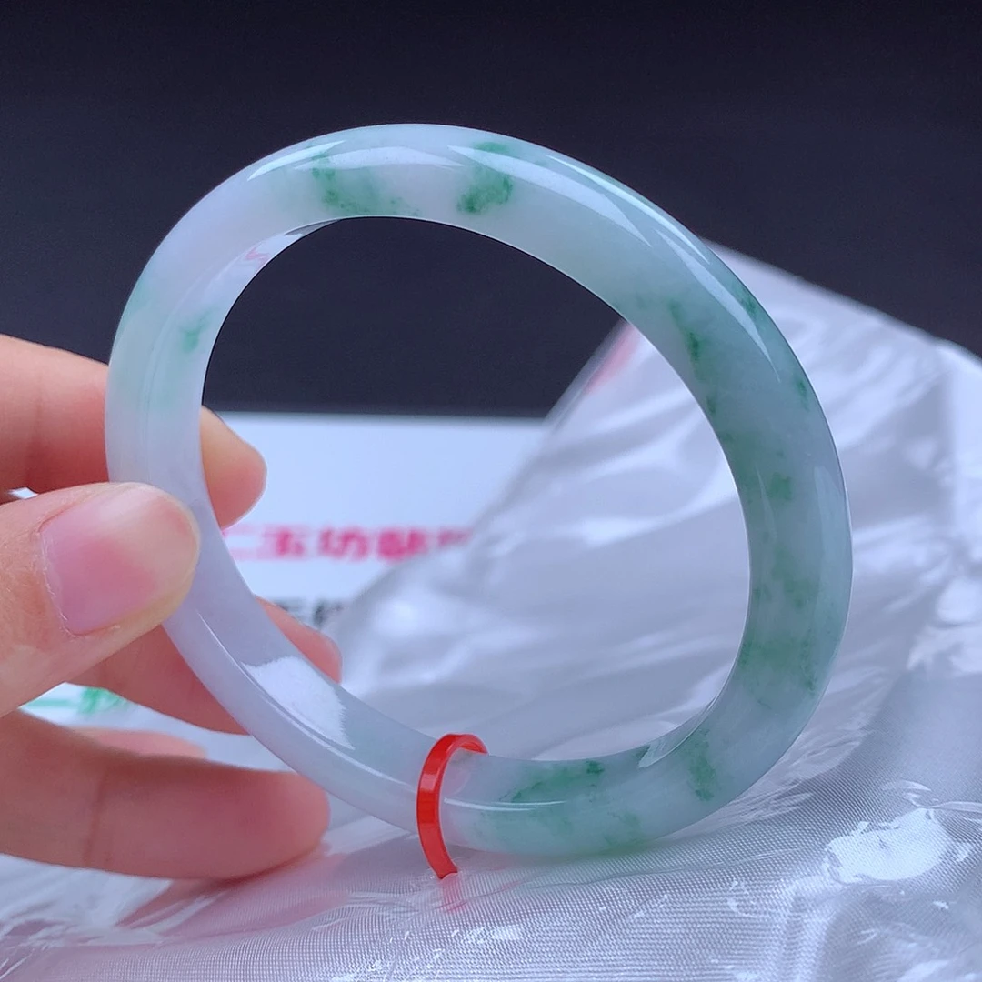 未镶嵌手镯（贵妃镯）翡翠000253