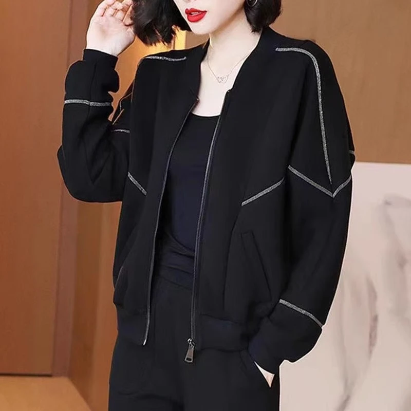 黑色棒球服外套女2025春秋季新款短款休闲长袖宽松大码夹克上衣