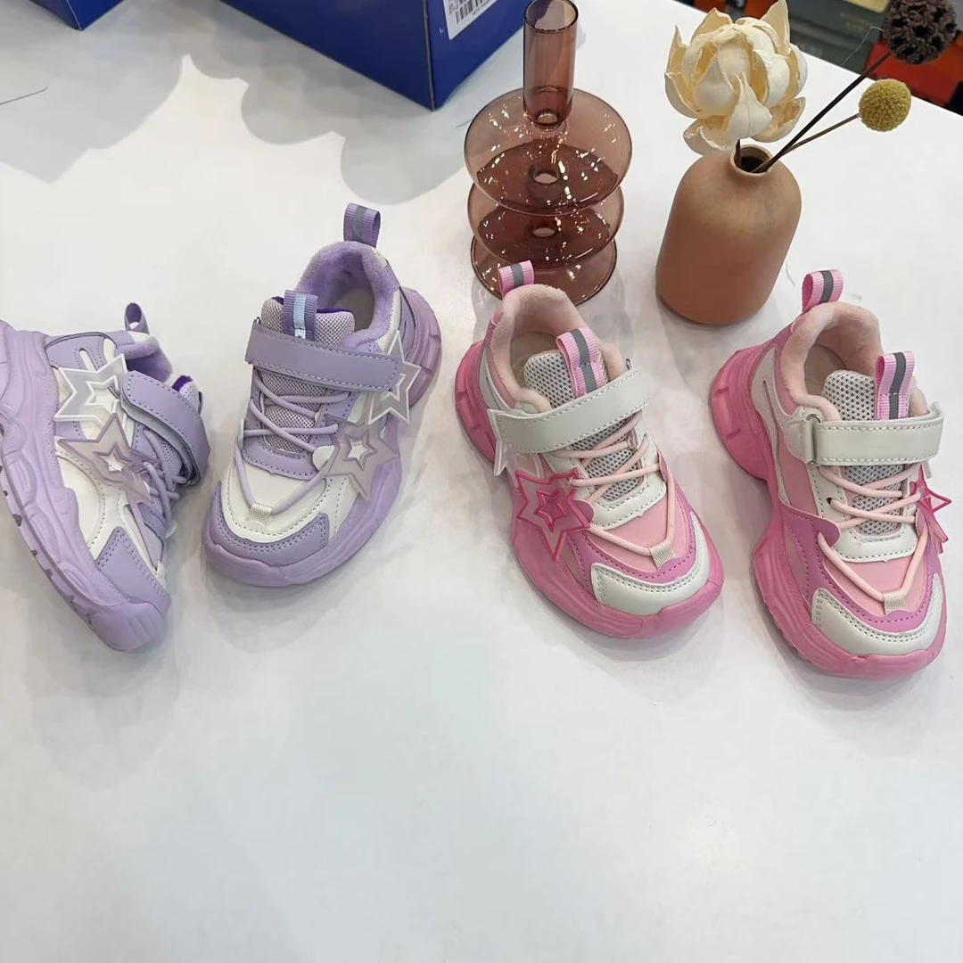 女童2025冬季新款软底防滑运动鞋皮面加绒老爹鞋55