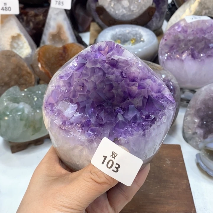 水晶大型摆件（非配饰）未镶嵌