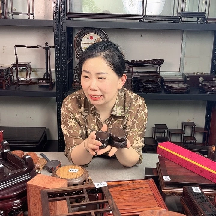 紫砂茶叶罐工艺品