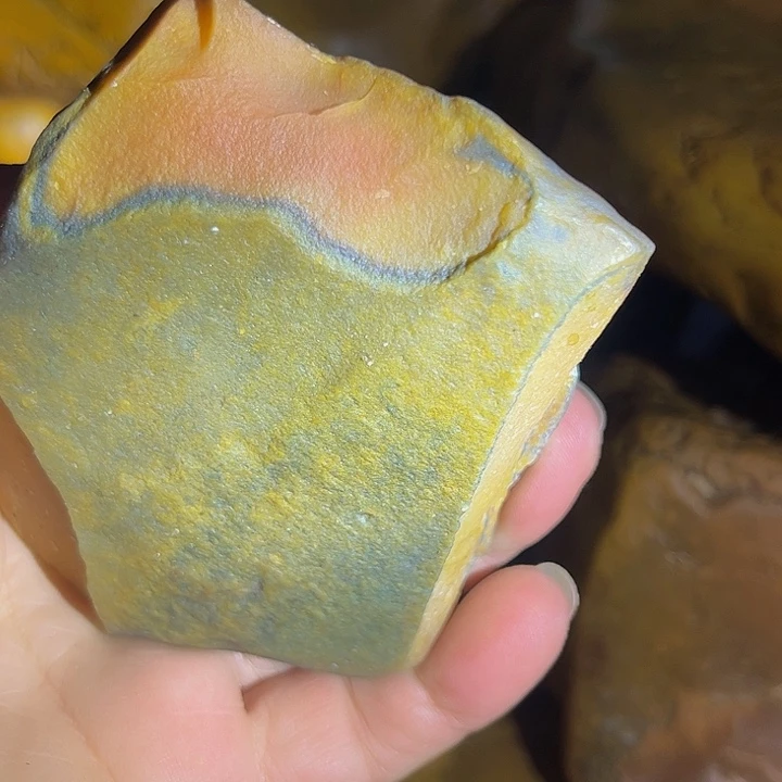 江西石洪**业黄蜡石的设计