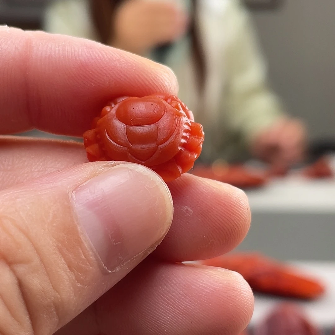 南红玛瑙未镶嵌颈饰