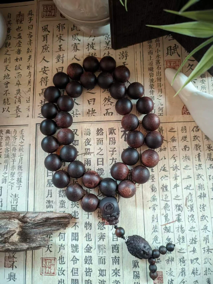 (依一)金沙渡厄 沉香吊坠-Q053356（多样性发货）