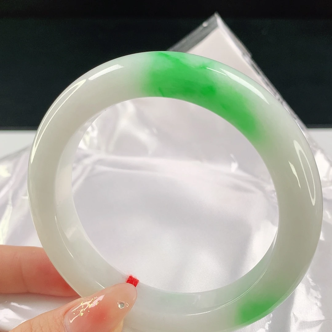 未镶嵌手镯翡翠60.9圈口