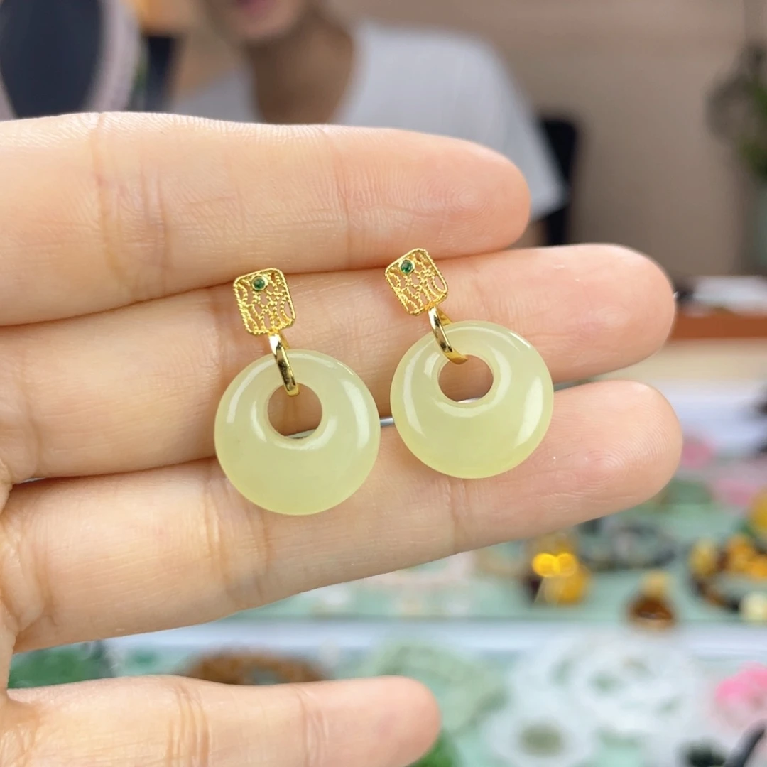 和田玉银S925镶嵌耳饰