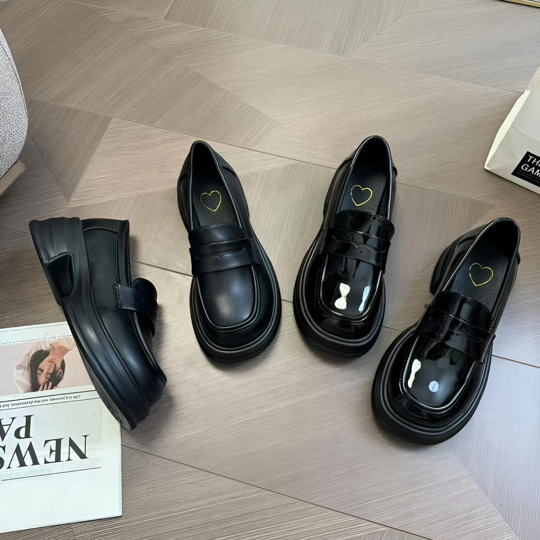 2025新款圆头复古小皮鞋女休闲百搭学院风松糕厚底jk配裙子乐福鞋