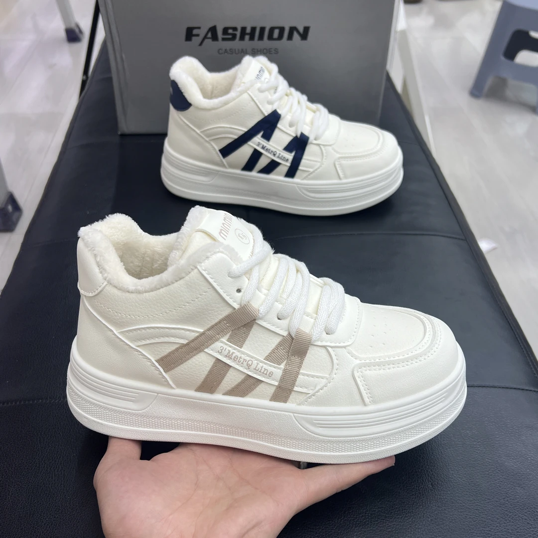 低帮小白鞋休闲秋季夏季休闲板鞋时尚百搭运动加绒系带圆头通用