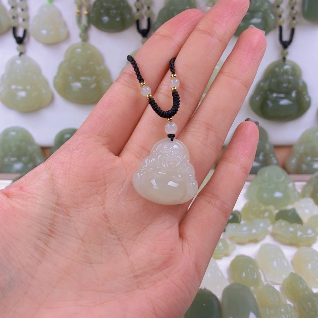 和田玉未镶嵌挂件精品25件左右