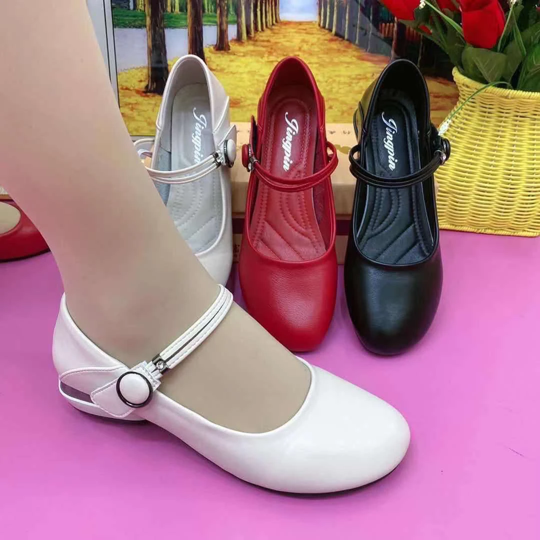 2025春夏新款软皮单鞋女气质百搭软底软面软皮浅口圆头低跟妈妈鞋