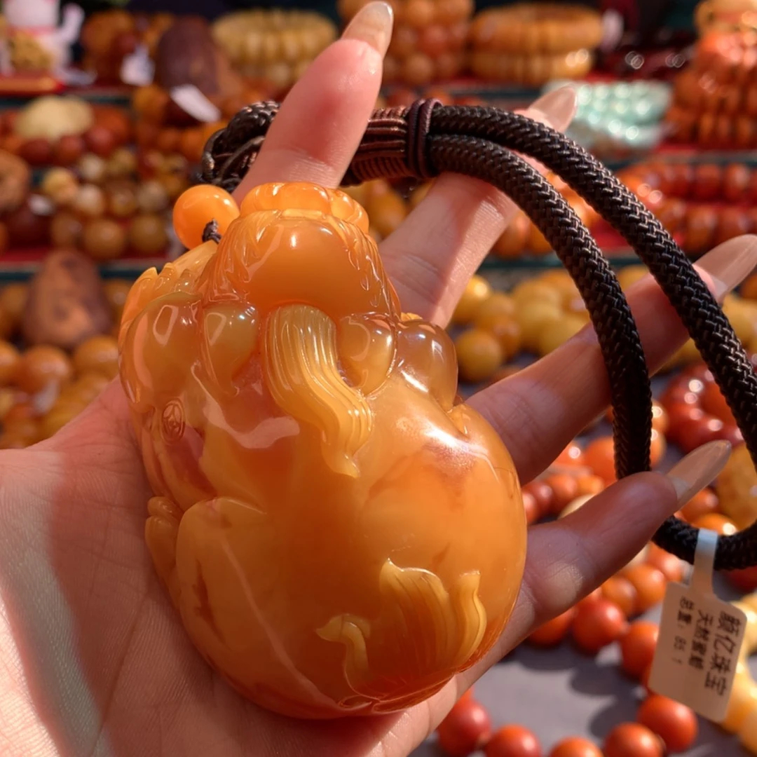 【闪购商品】琥珀吊坠(赠链)未镶嵌