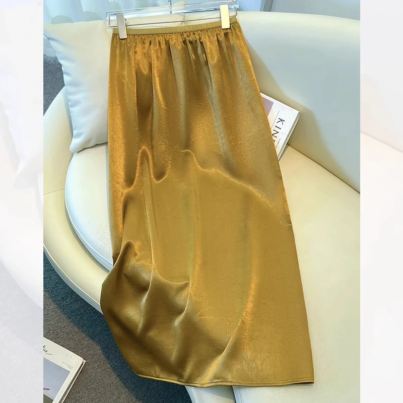 高级感金色缎面半身裙女夏季薄款2025新款醋酸开叉a字裙包臀裙子