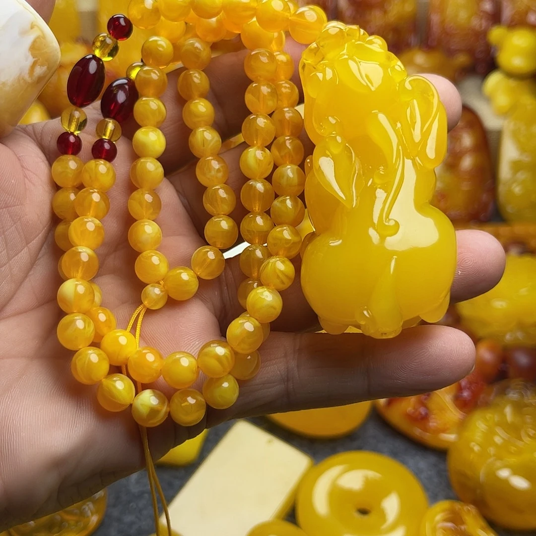 刘***郝非金属貔貅 俄罗斯新蜜 65+