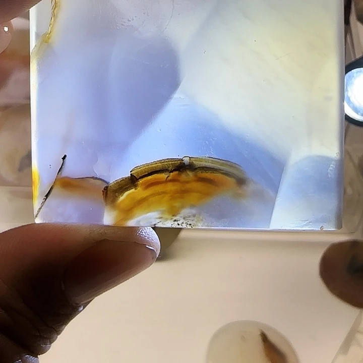 玛瑙/玉髓未镶嵌珠宝奇石