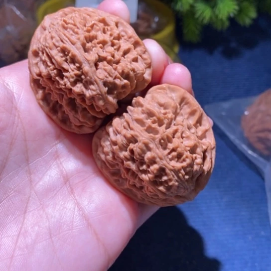 【闪购商品】吊坠文玩核桃@*心南疆