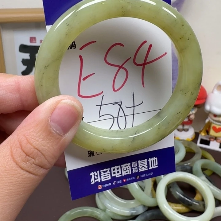 未镶嵌蛇纹石玉手镯84