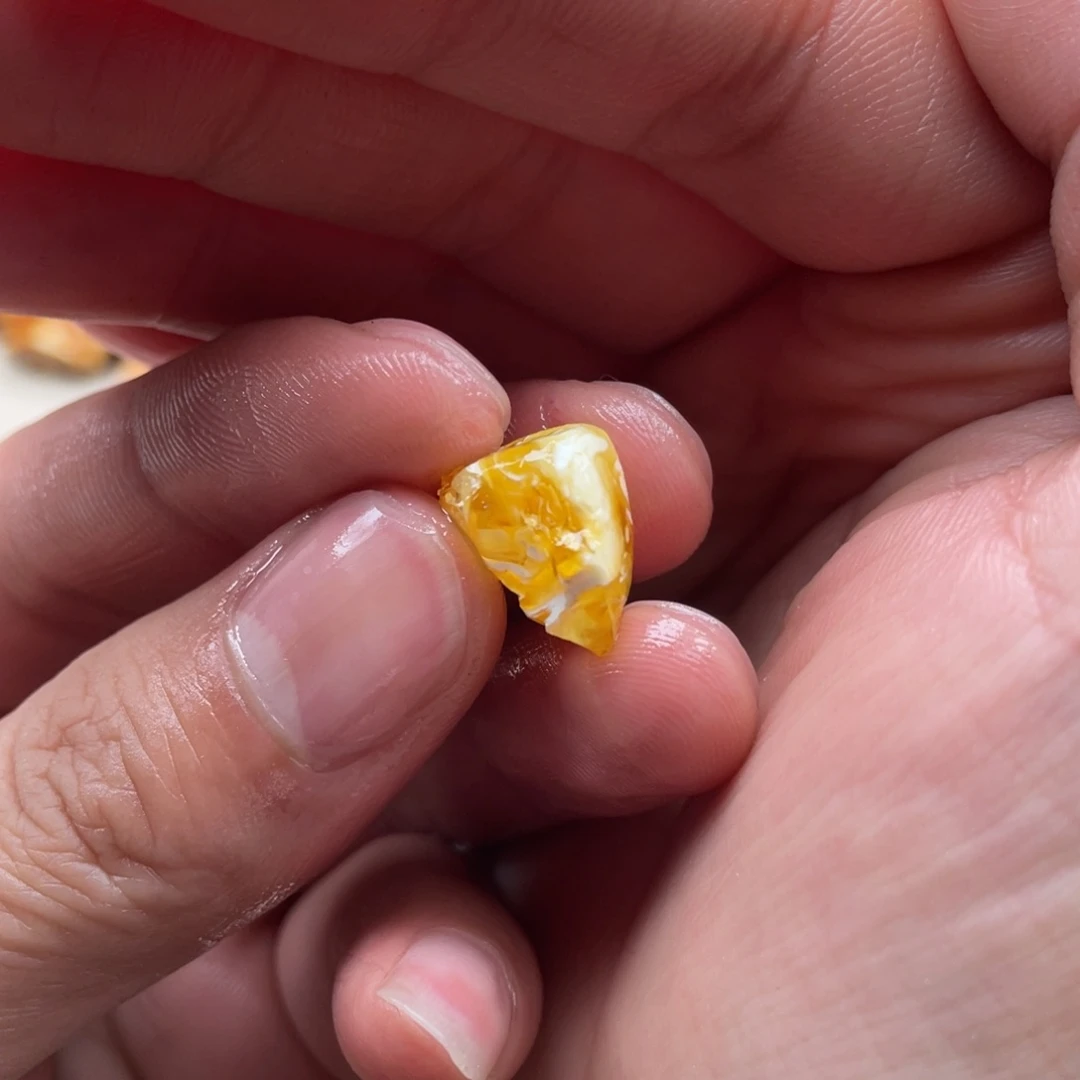 定制琥珀未镶嵌?****?蜜蜡原石定制