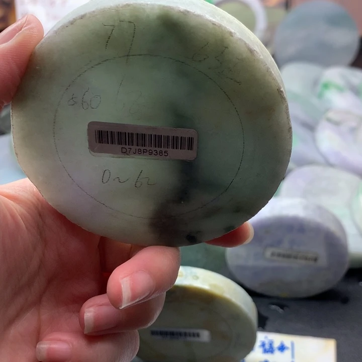 未镶嵌特色定制翡翠