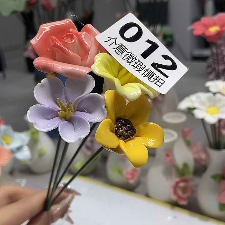 陶瓷纯手工捏花设计