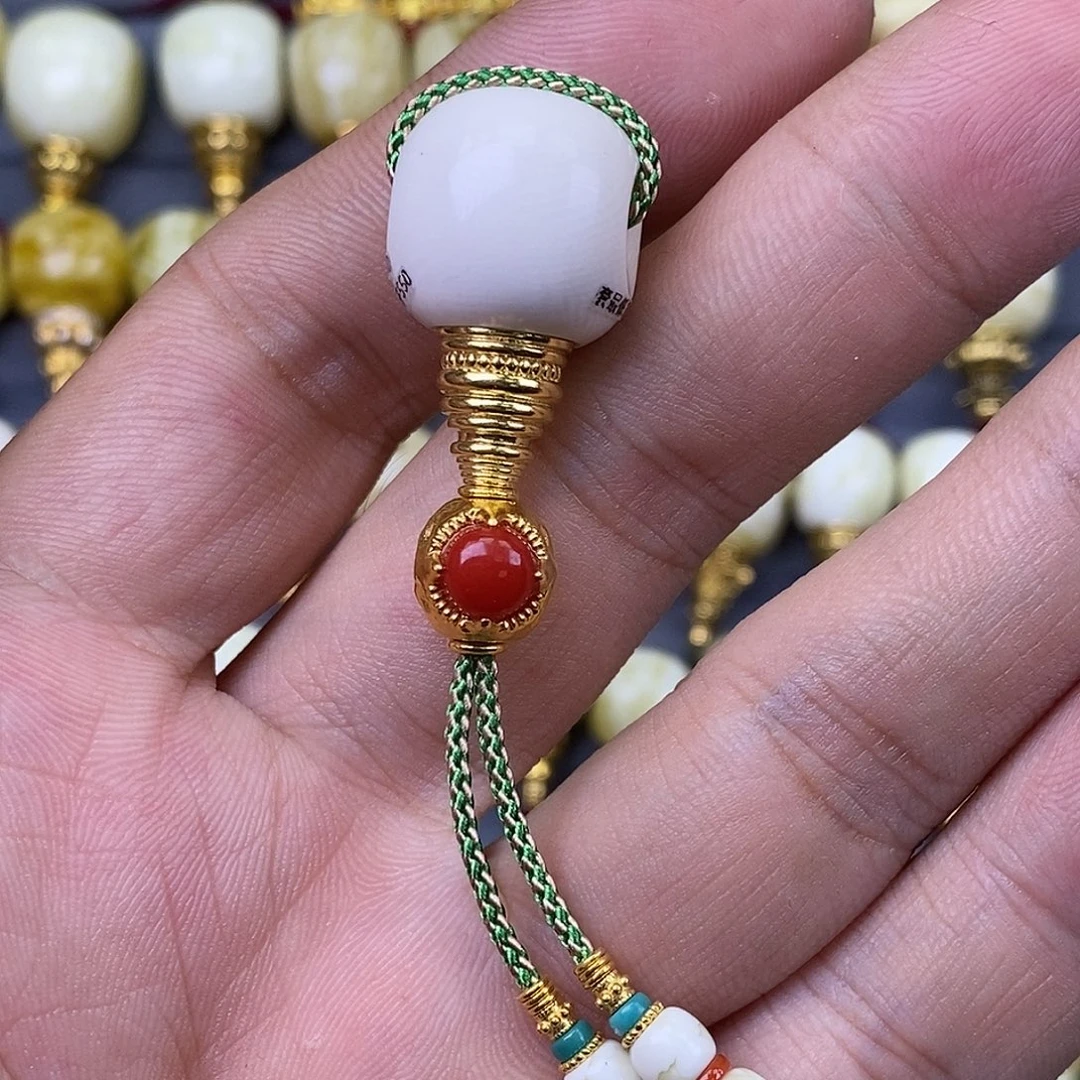 琥珀18K金镶嵌裸石15mm猛犸18K金三通套装