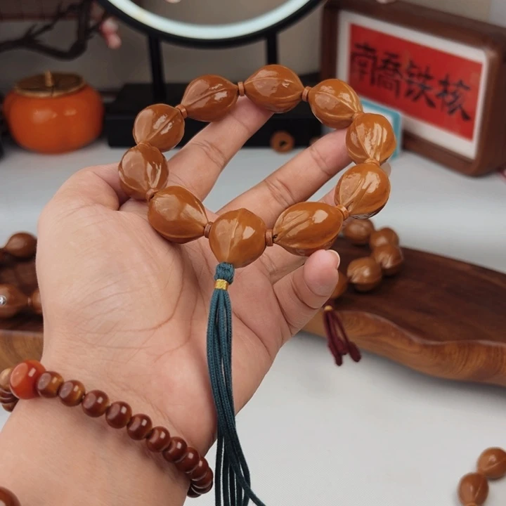 1***C橄榄核手串20×27鲨鱼背