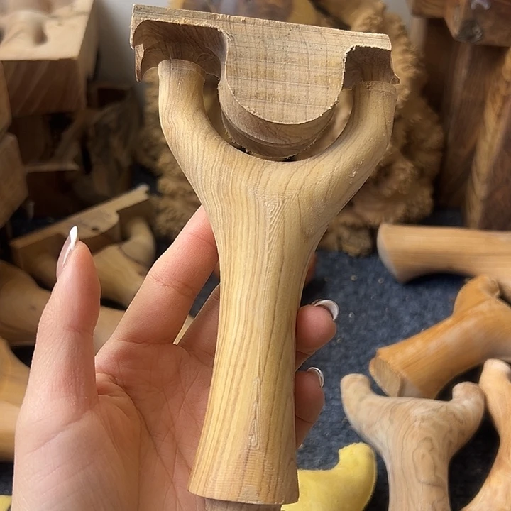 某***某大叶紫檀（黑酸枝木类）鬼柳直板半成品不退换