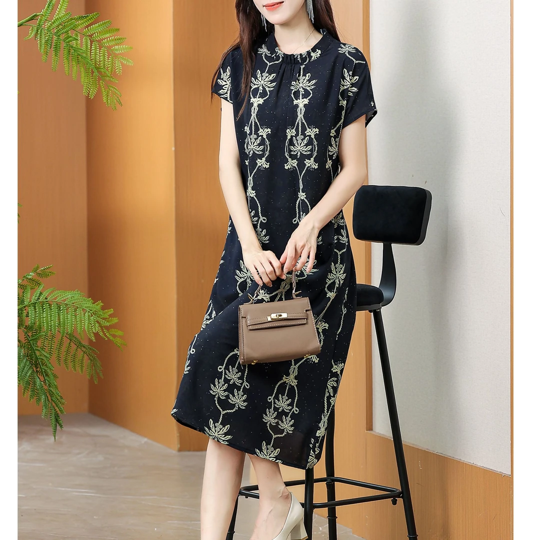 Y1270新中式落肩袖连衣裙系腰带遮肚子显瘦黑色年轻款礼服裙