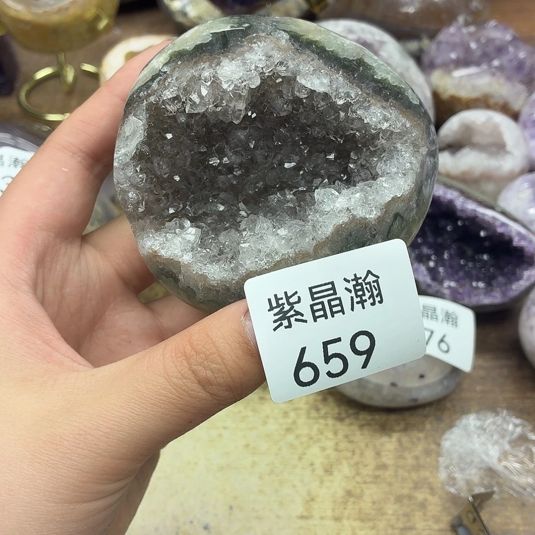 未镶嵌大型摆件（非配饰）水晶