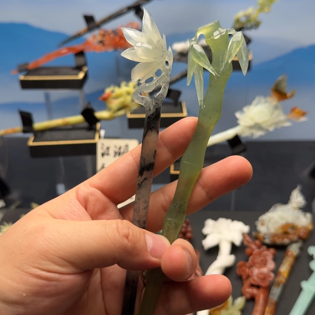 岫玉发饰未镶嵌姜**柒