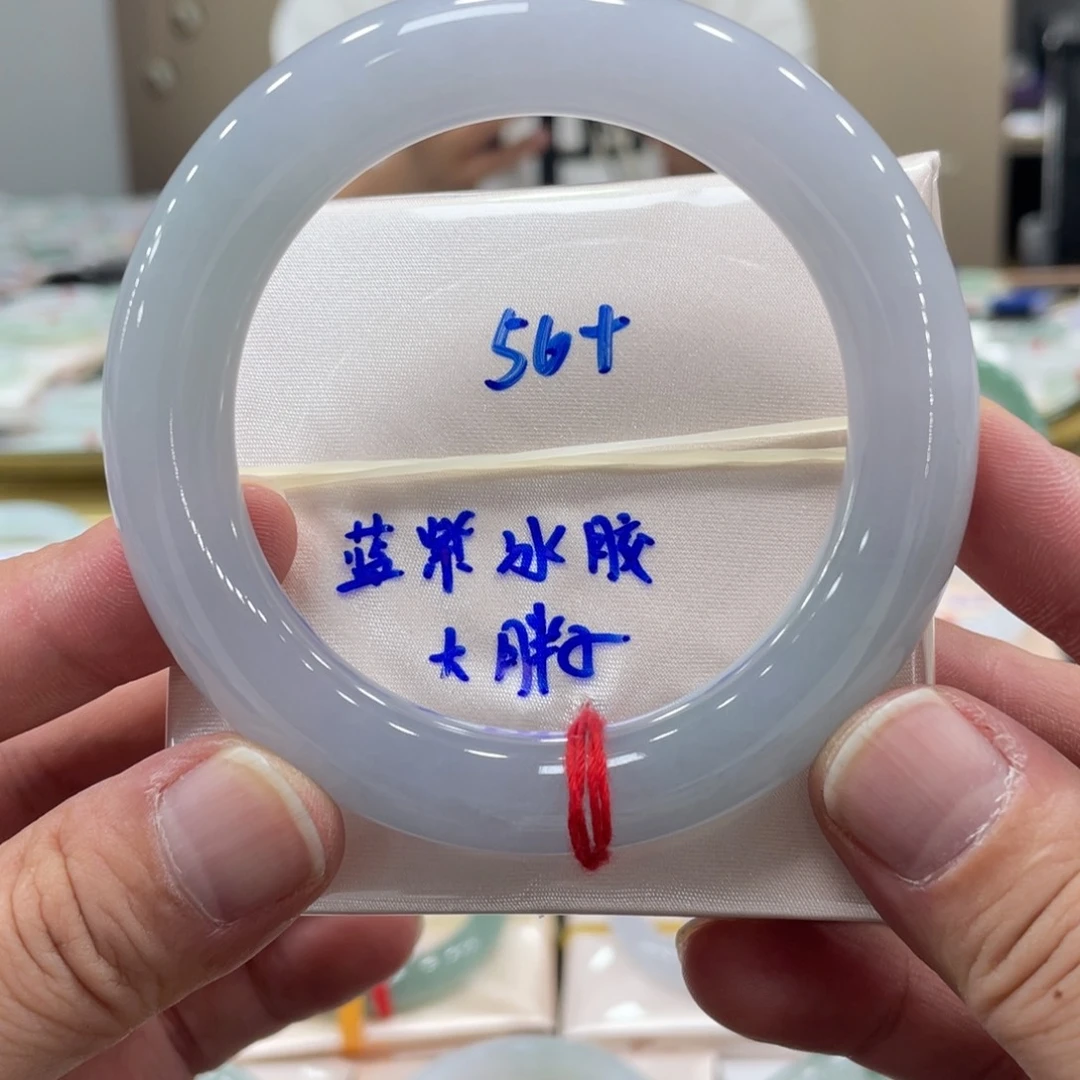 未镶嵌手镯翡翠翡翠