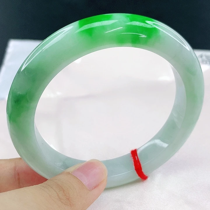 翡翠未镶嵌手镯圈58.3，05011