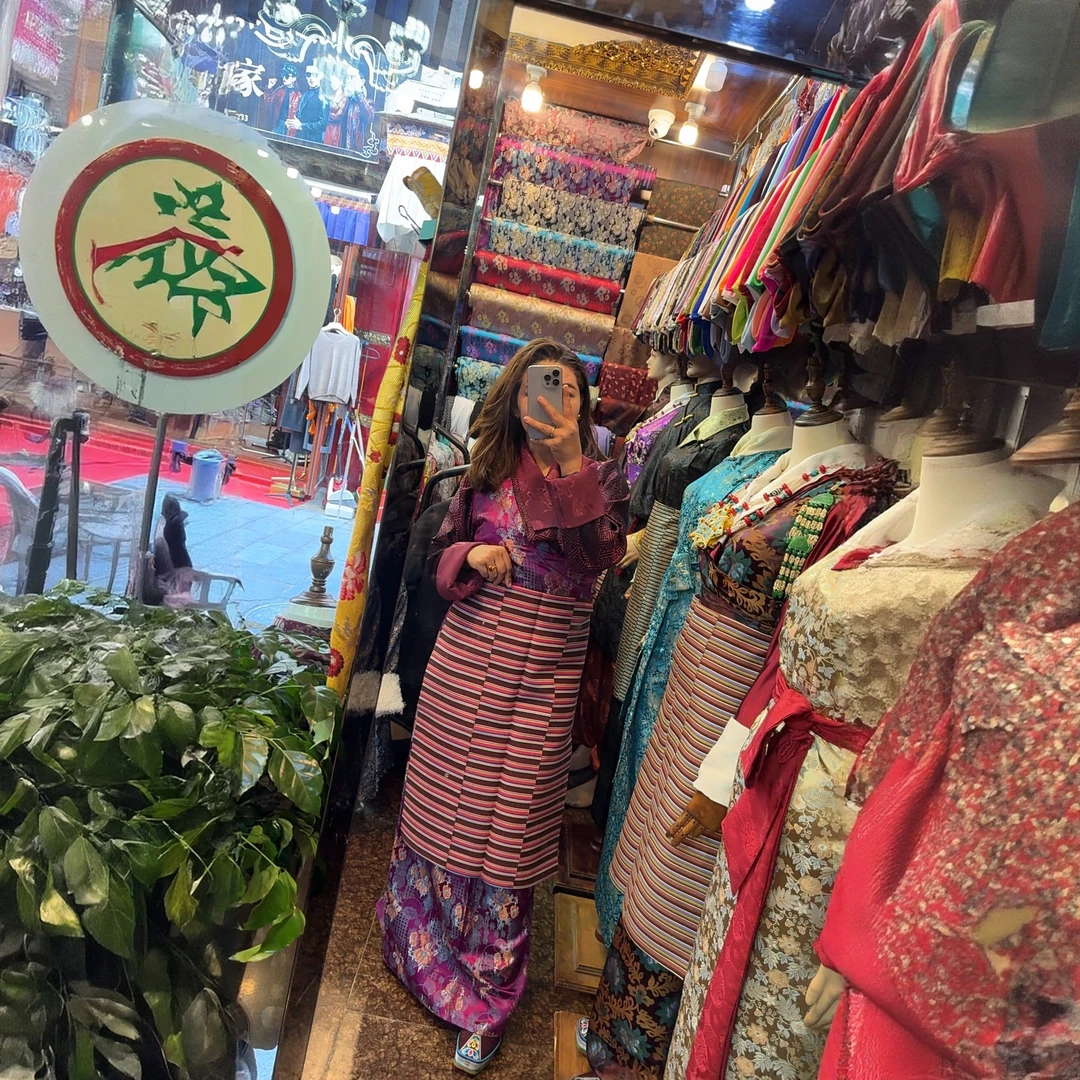 白玛金拉萨服紫色系