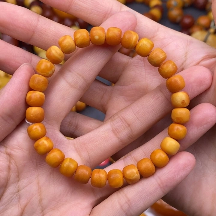 琥珀未镶嵌裸石蜜蜡M