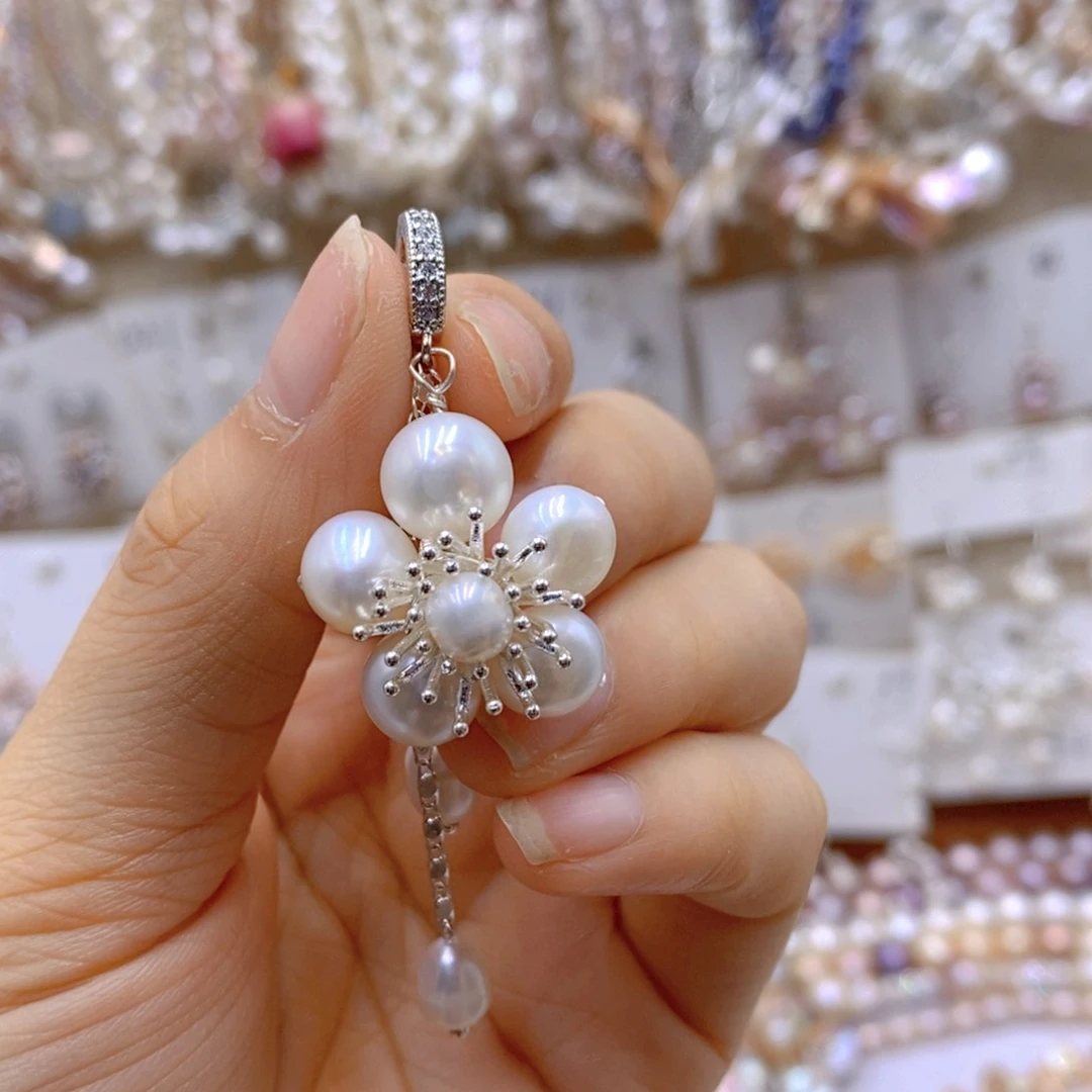 银S925镶嵌淡水珍珠耳饰